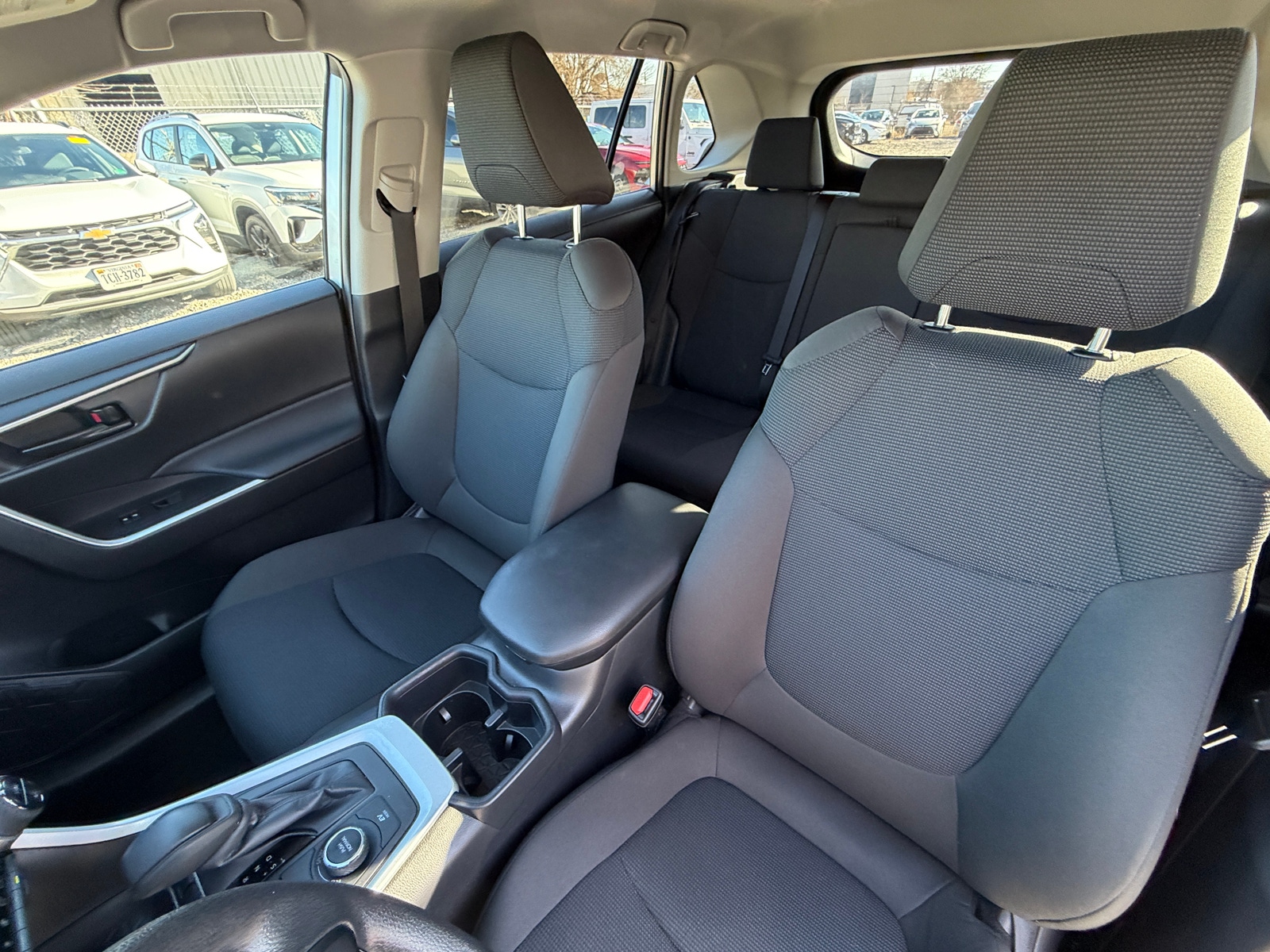 Thumbnail: 2025 Toyota RAV4 - 2