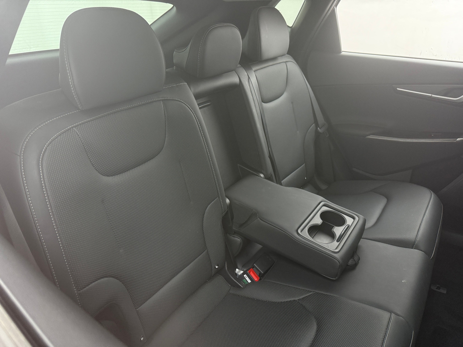 Thumbnail: 2024 Kia EV6 - 5