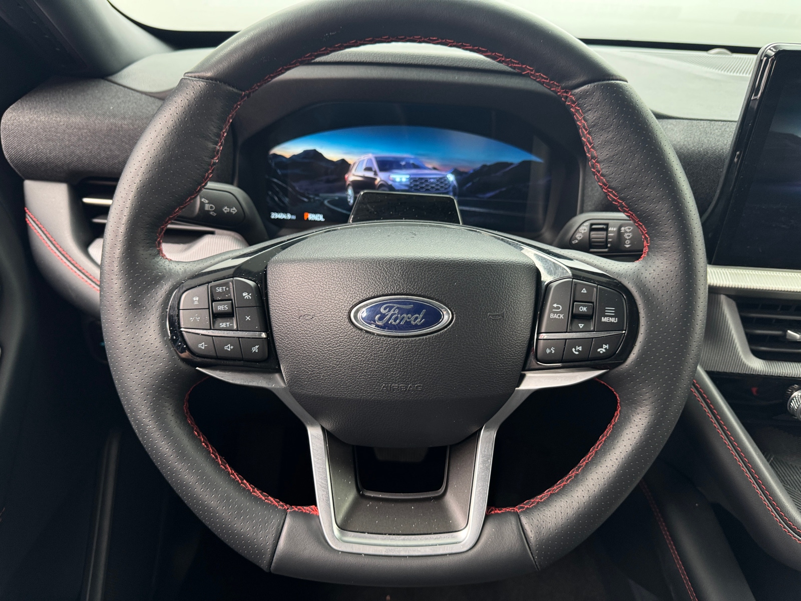 Thumbnail: 2025 Ford Explorer - 5