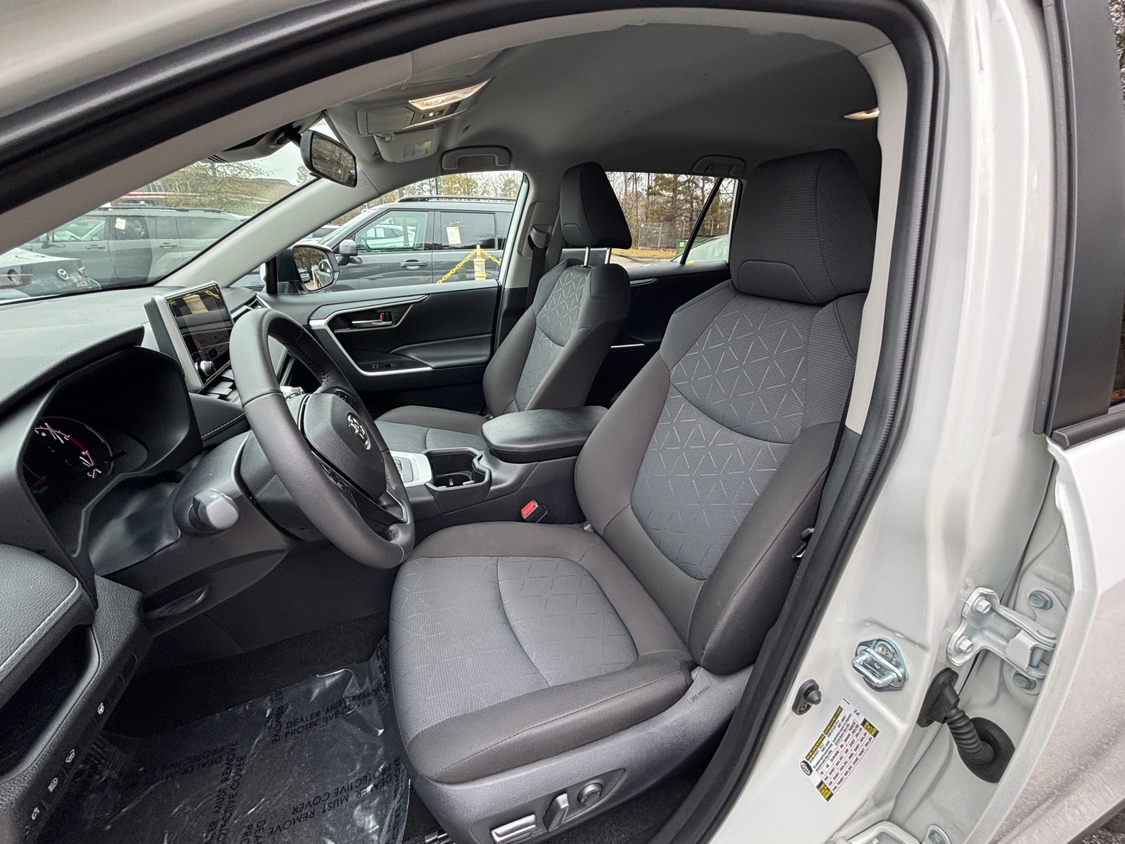 Thumbnail: 2025 Toyota RAV4 - 2