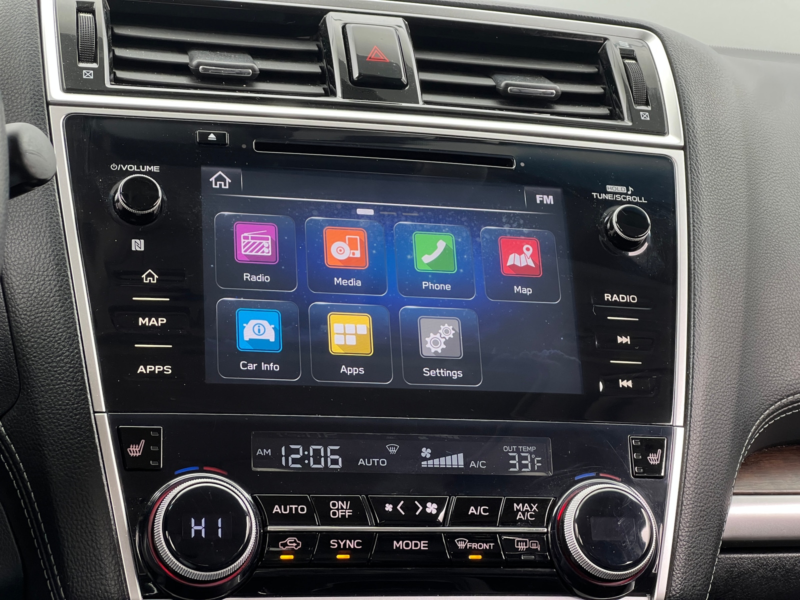 Thumbnail: 2018 Subaru Outback - 3