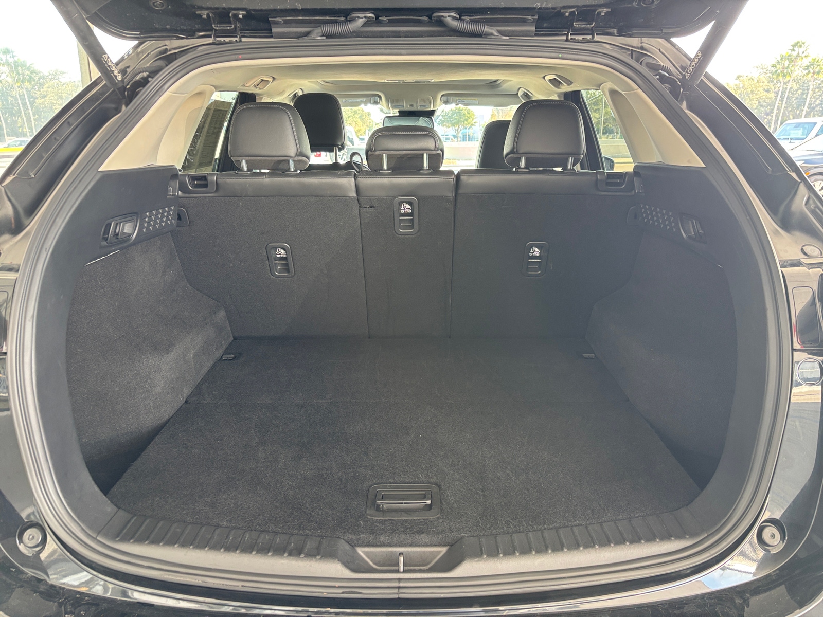 Thumbnail: 2025 Mazda CX-5 - 6