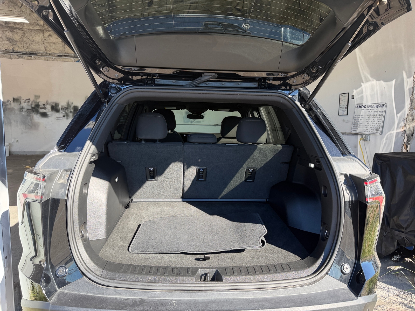 Thumbnail: 2025 Chevrolet Equinox - 6