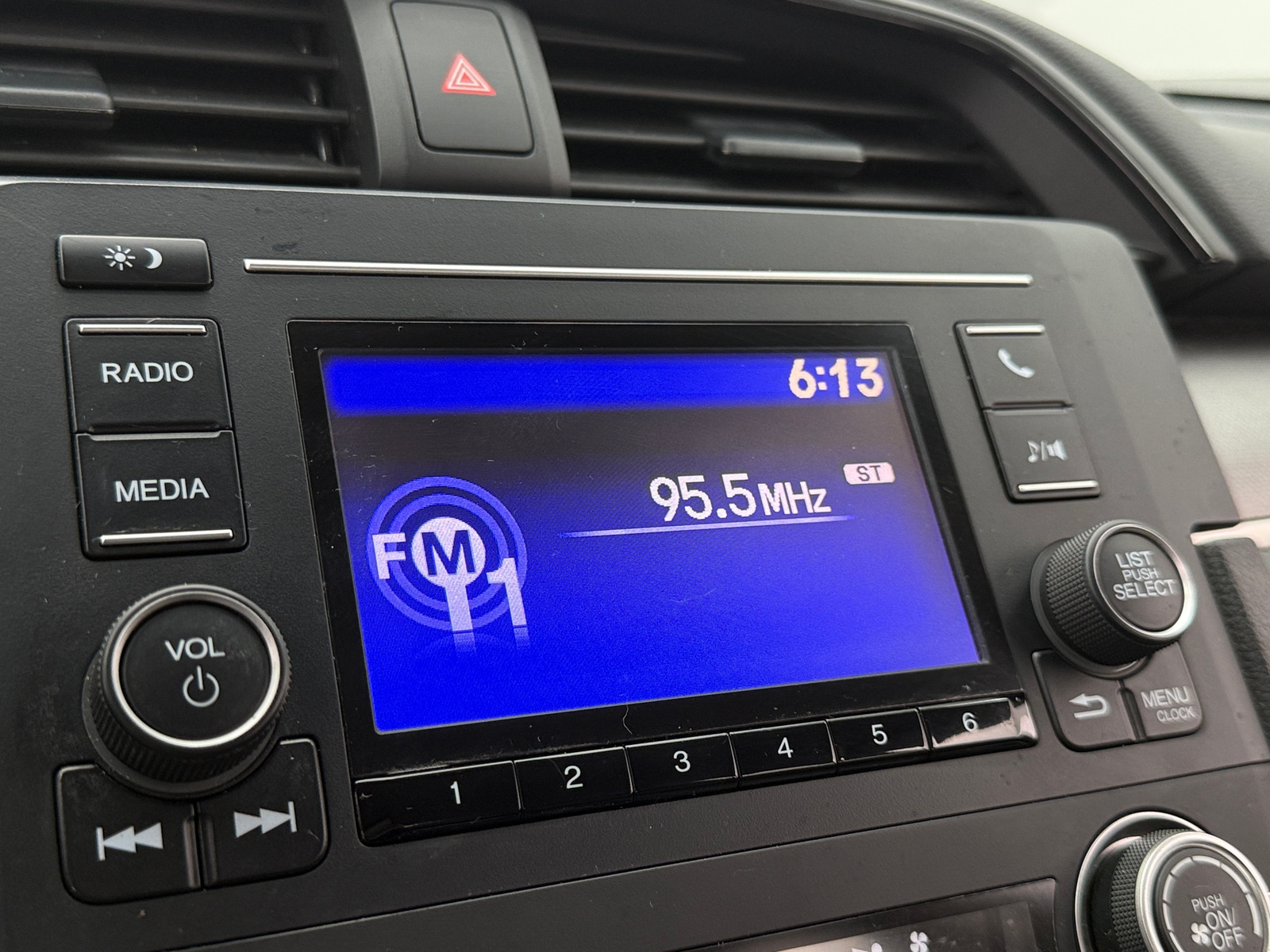 Thumbnail: 2016 Honda Civic - 4