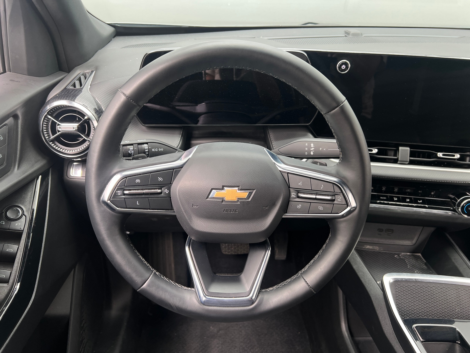 Thumbnail: 2025 Chevrolet Equinox - 5