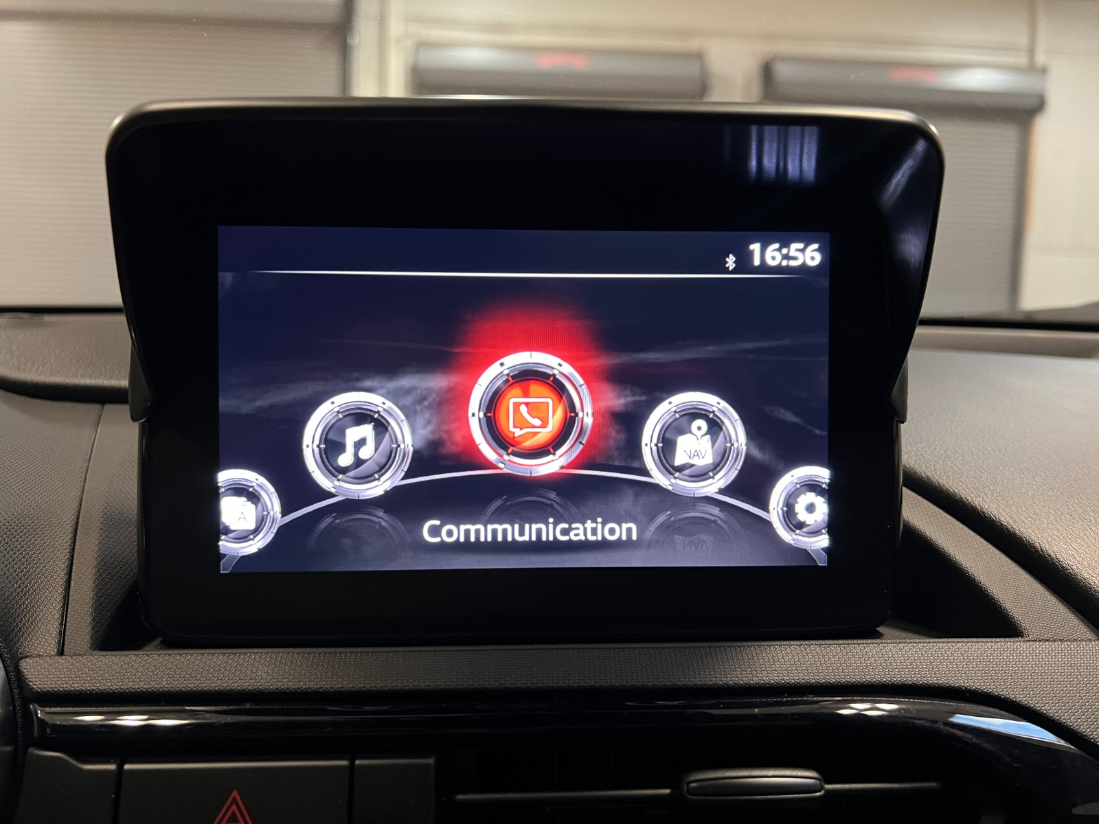 Thumbnail: 2022 Mazda MX-5 Miata - 3