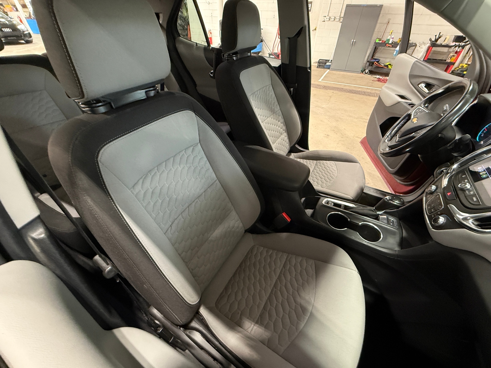 Thumbnail: 2019 Chevrolet Equinox - 2