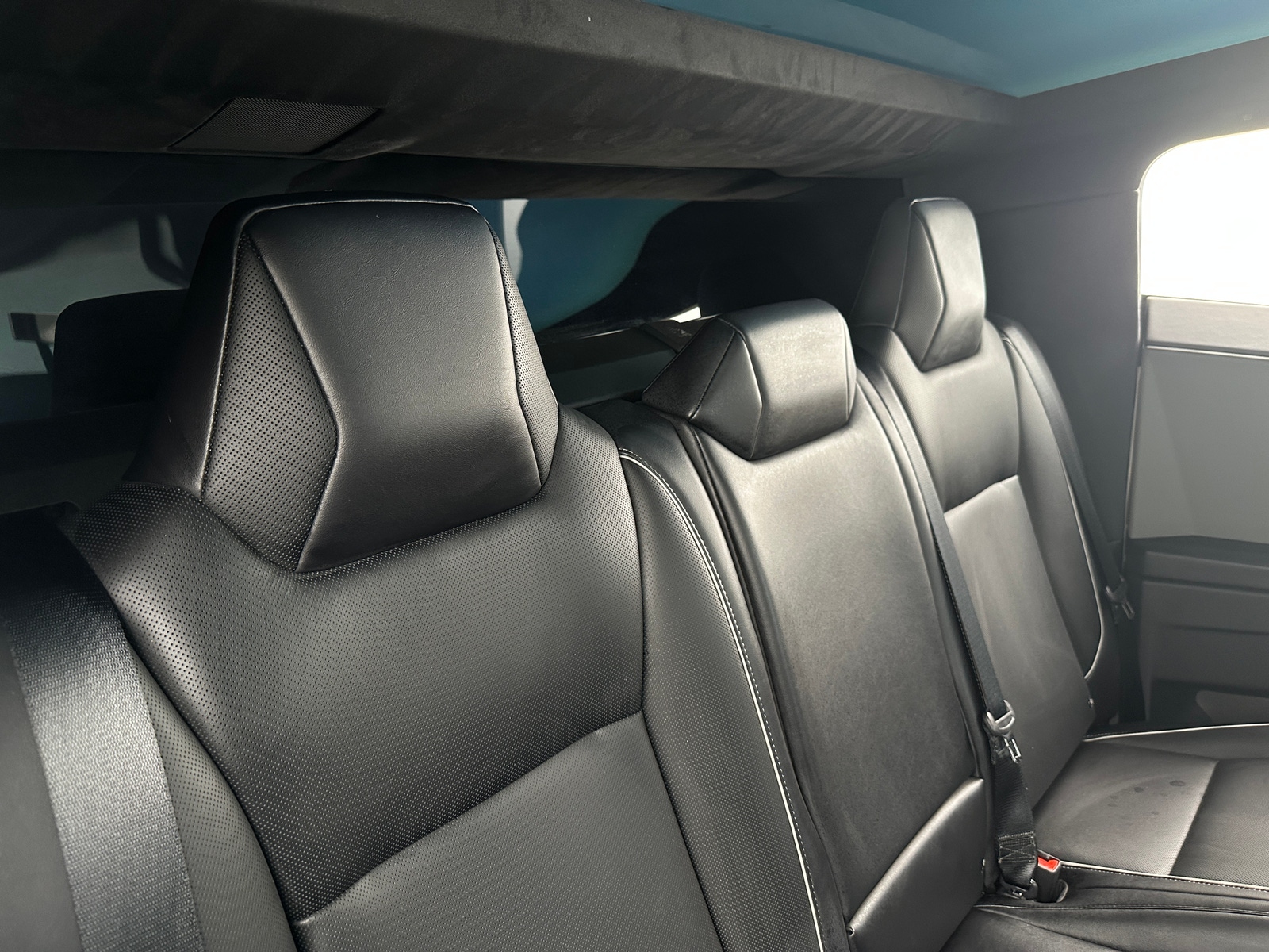 Thumbnail: 2024 Tesla Cybertruck - 4