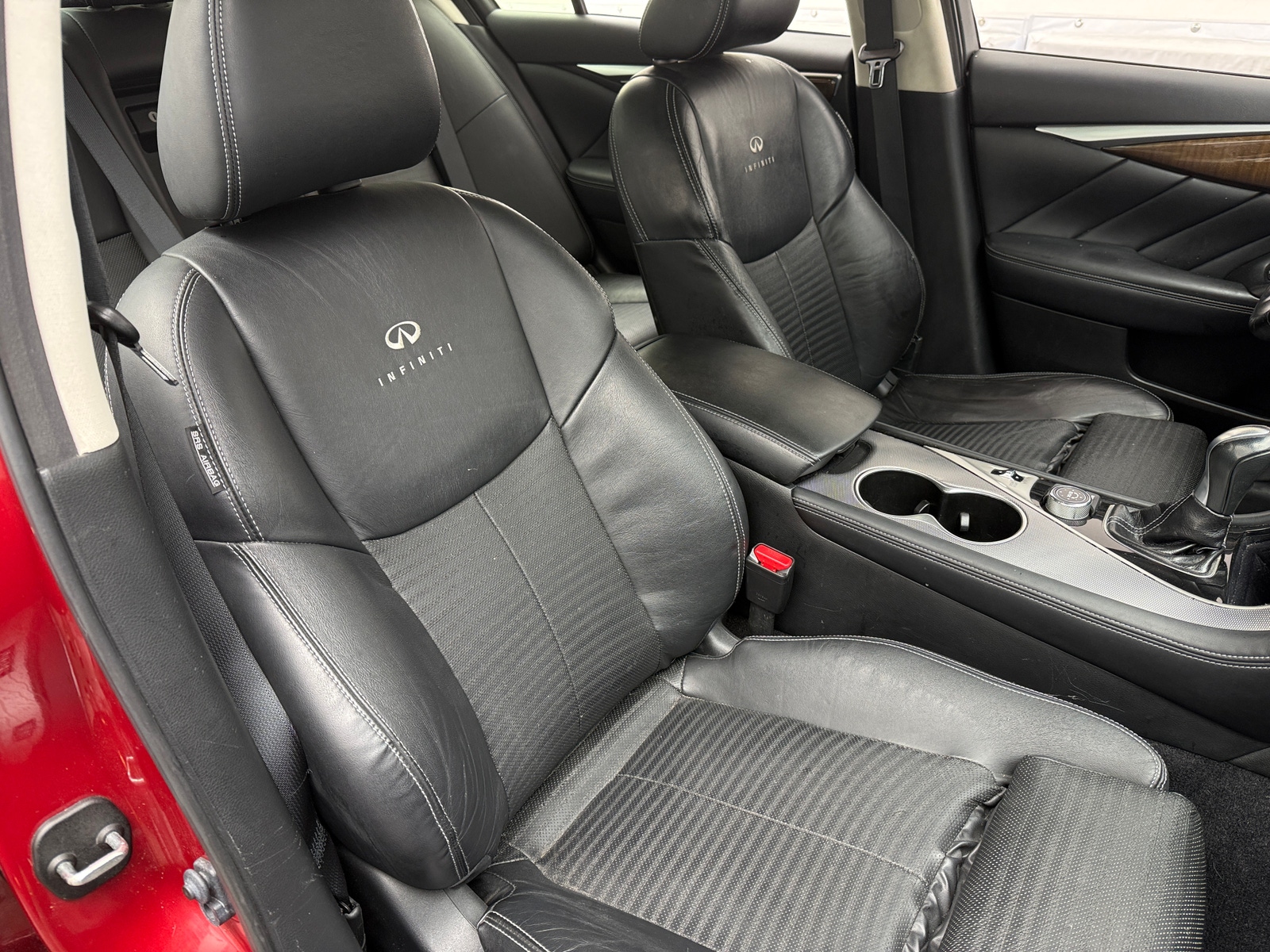 Thumbnail: 2014 INFINITI Q50 - 2