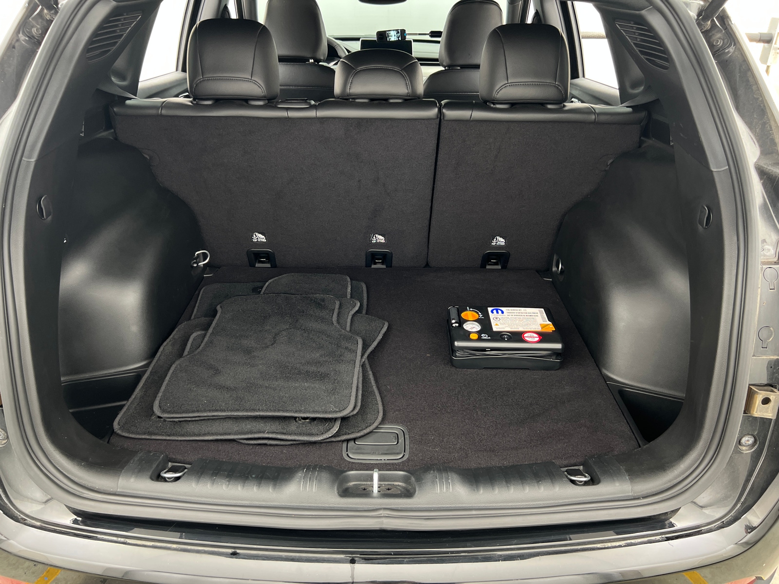 Thumbnail: 2023 Jeep Compass - 6