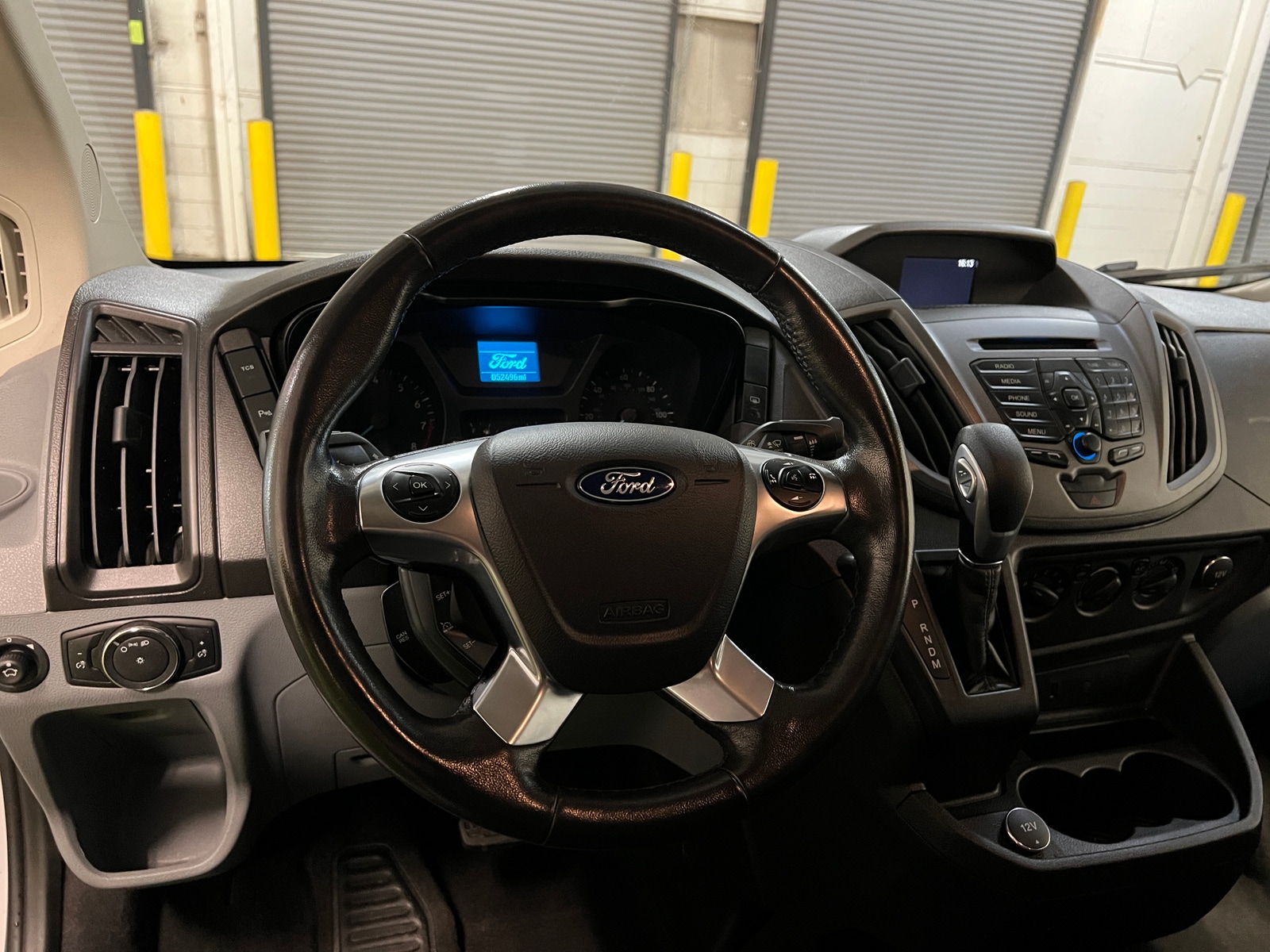 Thumbnail: 2017 Ford Transit Series - 5