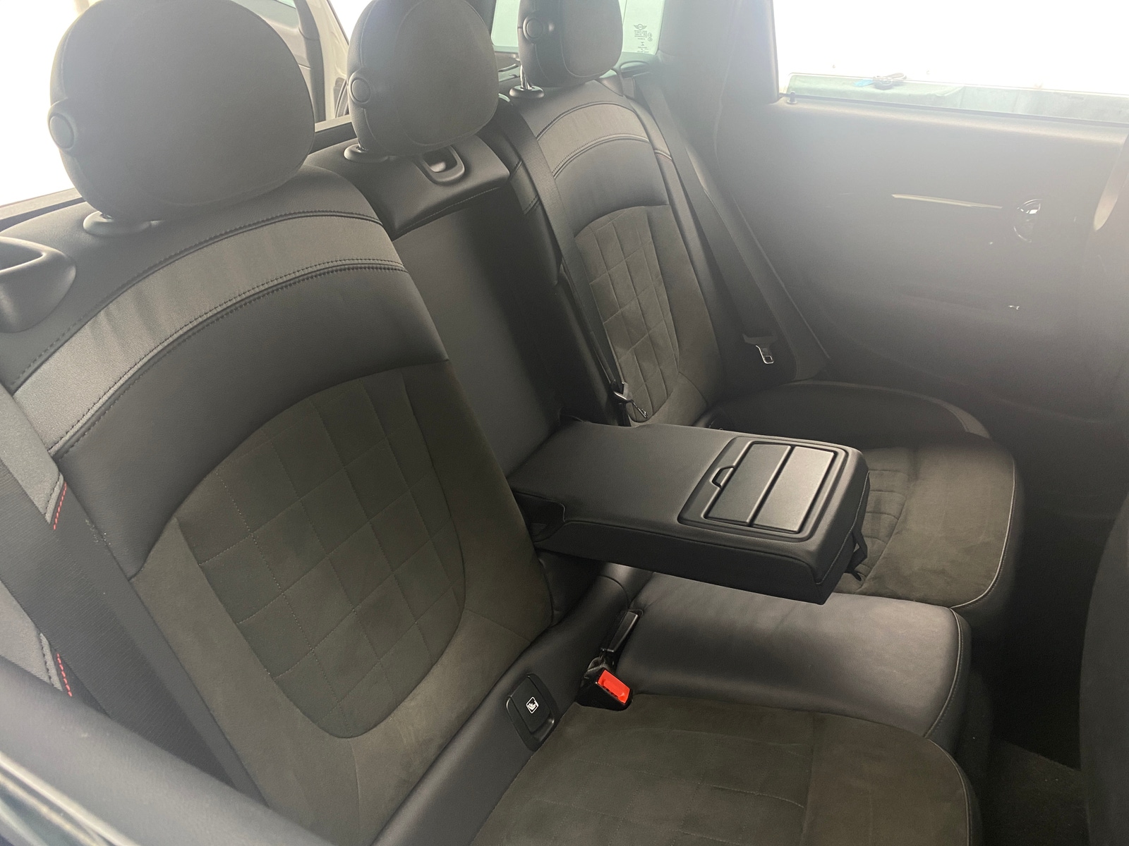 Thumbnail: 2023 MINI Cooper Clubman - 6