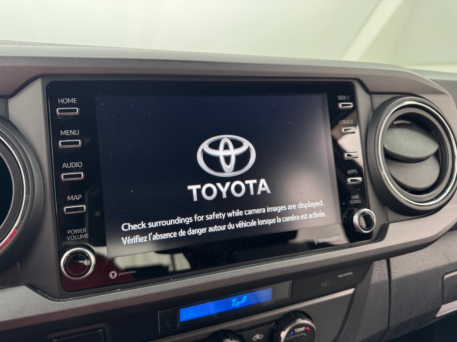 Thumbnail: 2022 Toyota Tacoma - 4