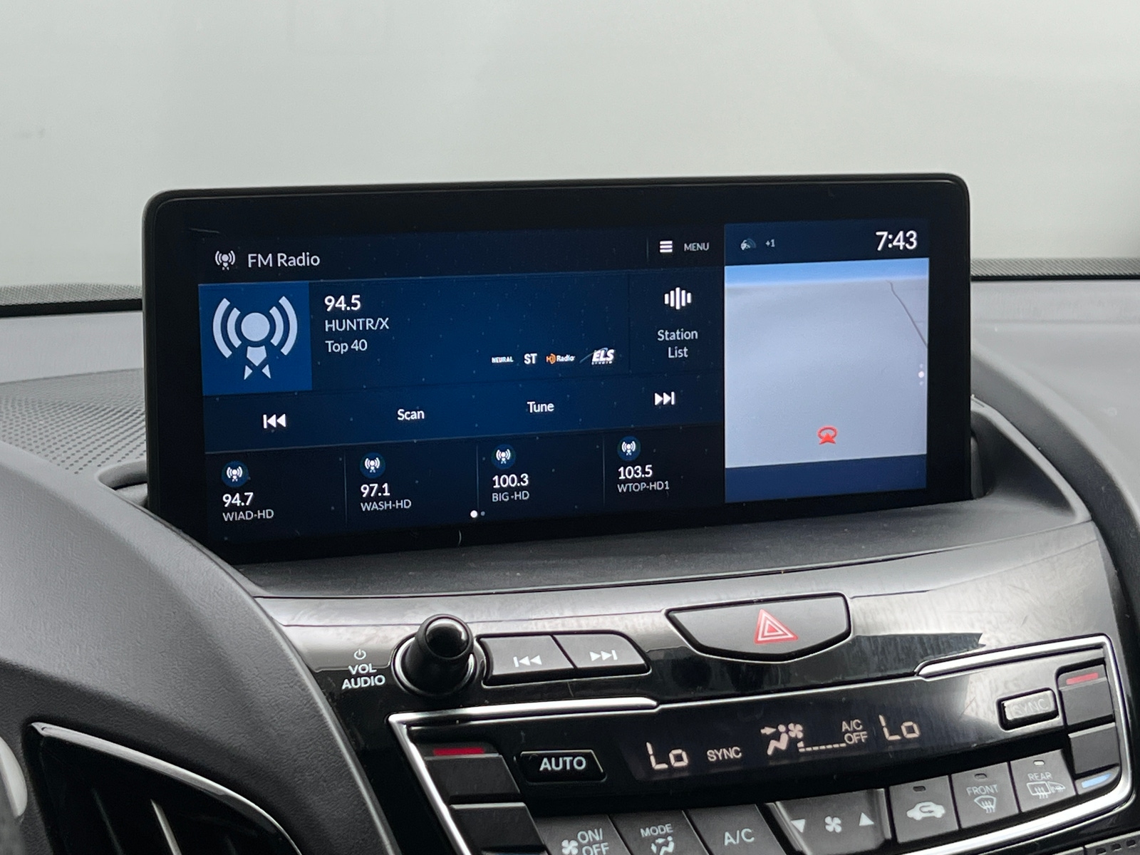 Thumbnail: 2021 Acura RDX - 3