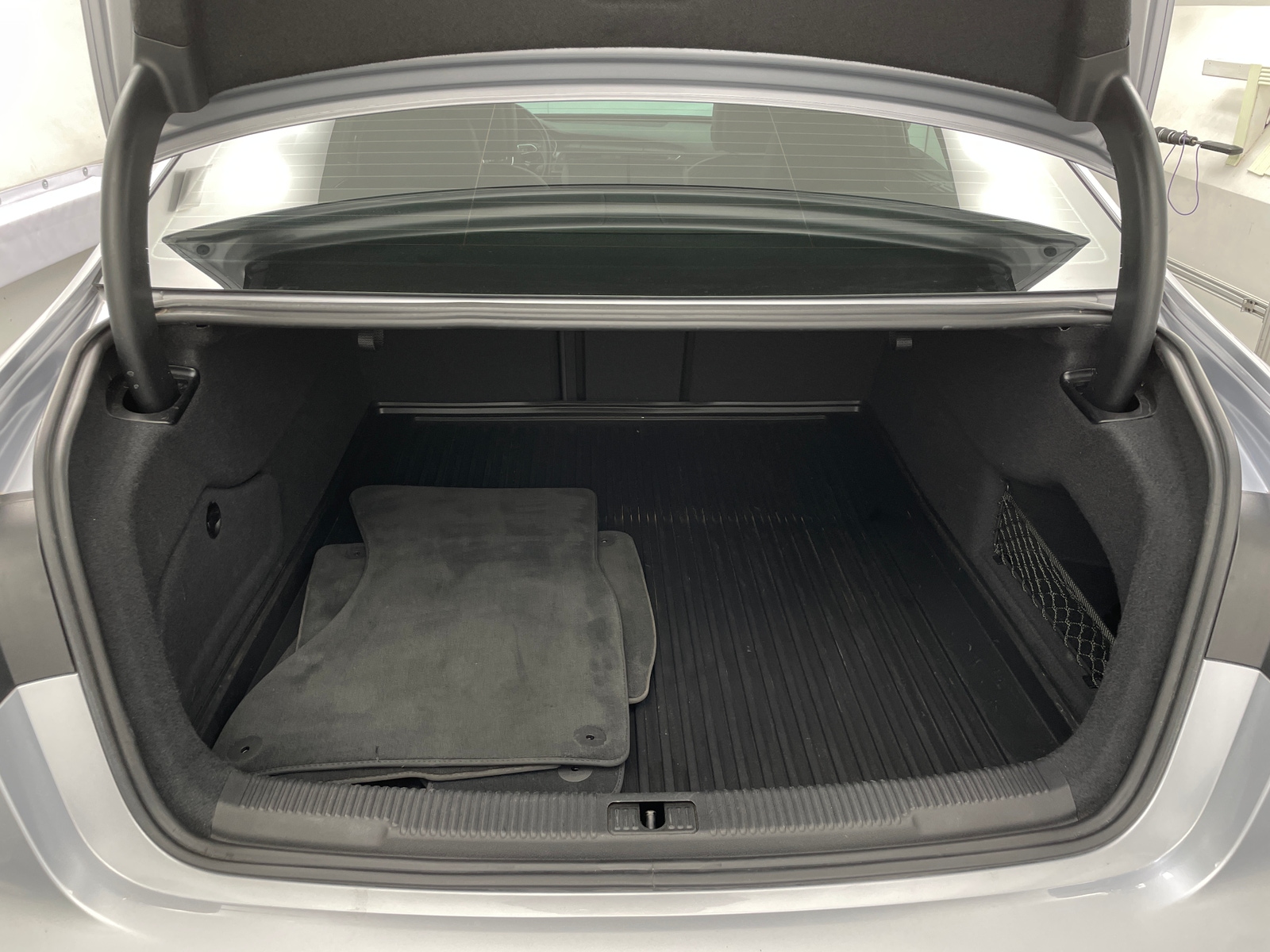 Thumbnail: 2017 Audi A6 - 6