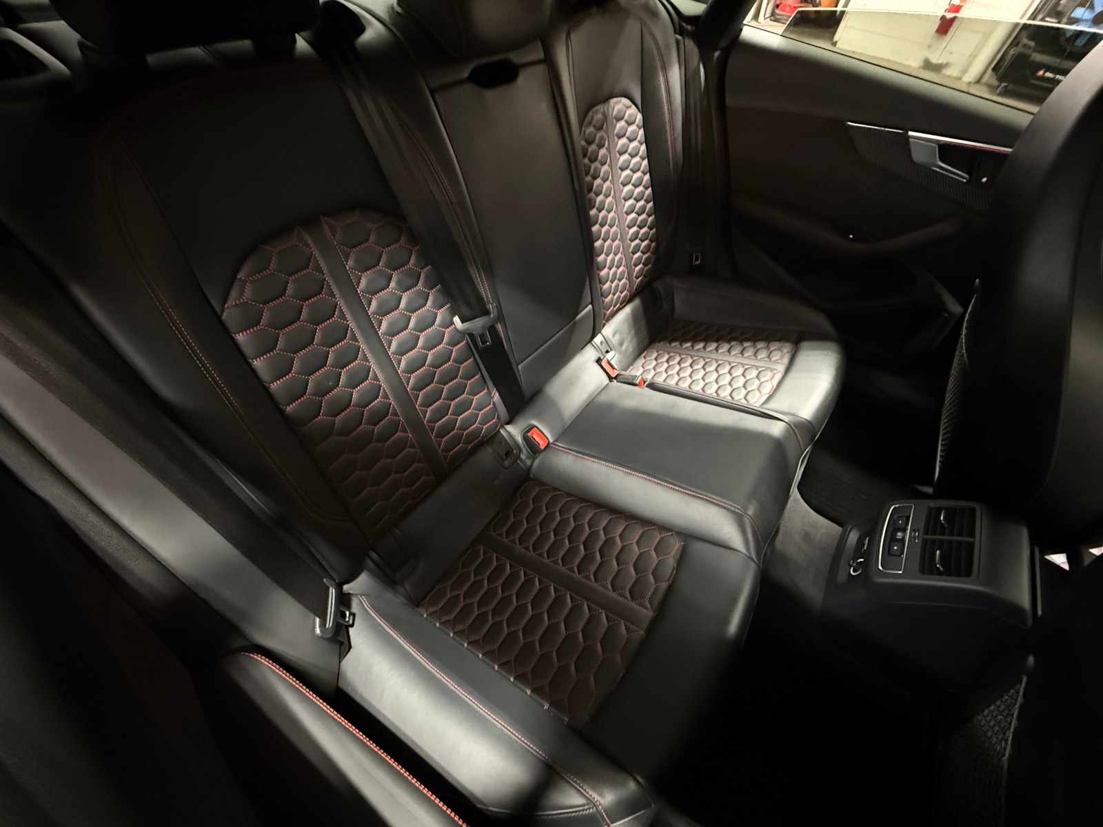 Thumbnail: 2019 Audi RS 5 - 5