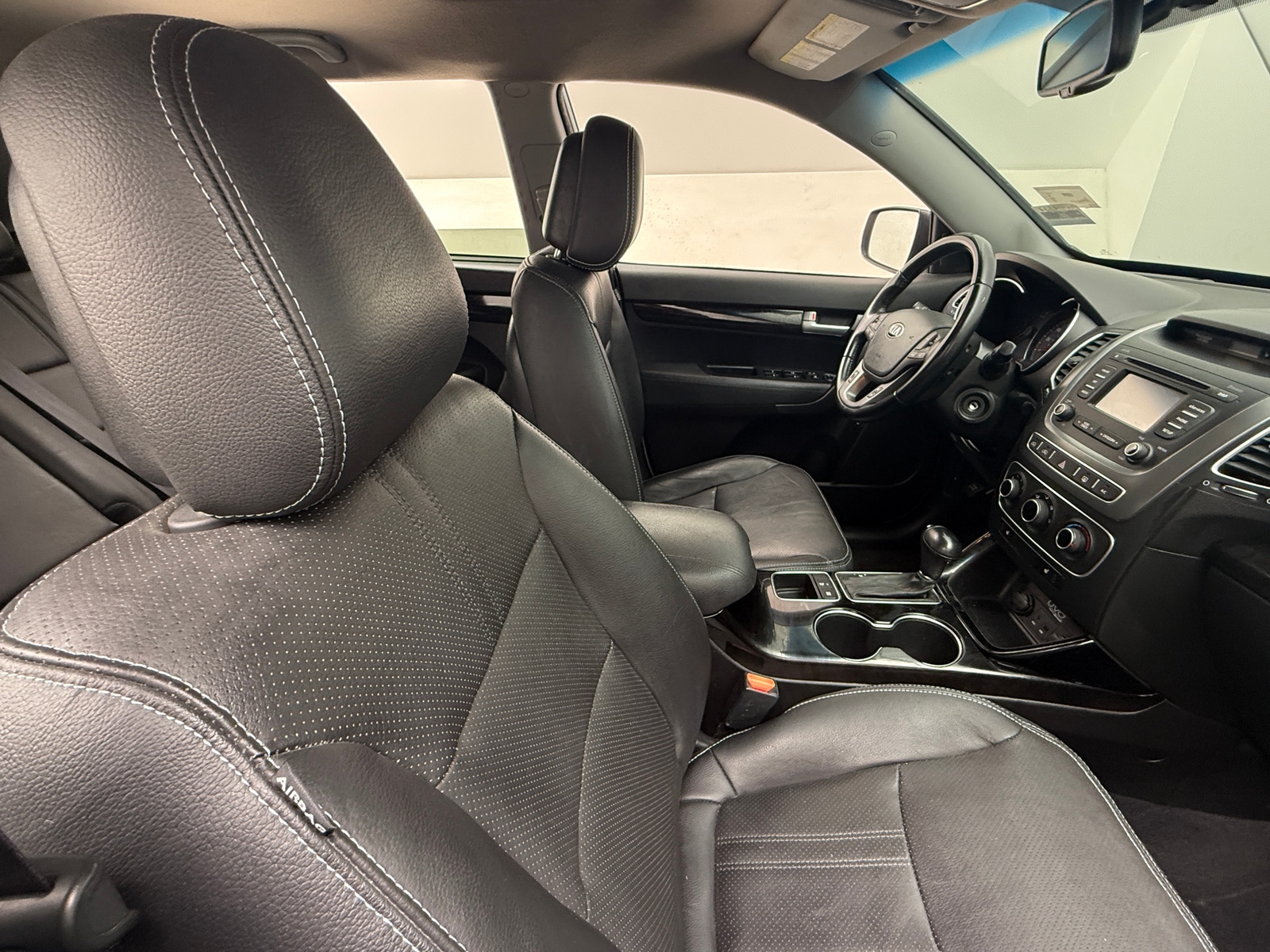 Thumbnail: 2015 Kia Sorento - 2