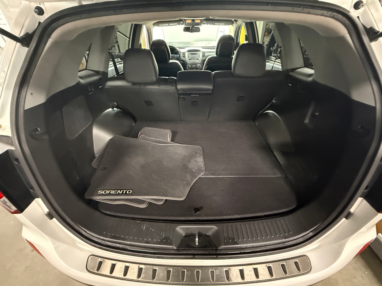 Thumbnail: 2015 Kia Sorento - 7