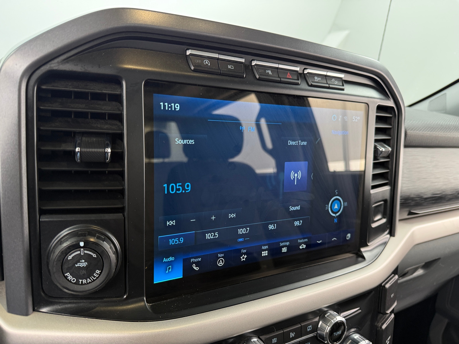 Thumbnail: 2021 Ford Econoline - 4