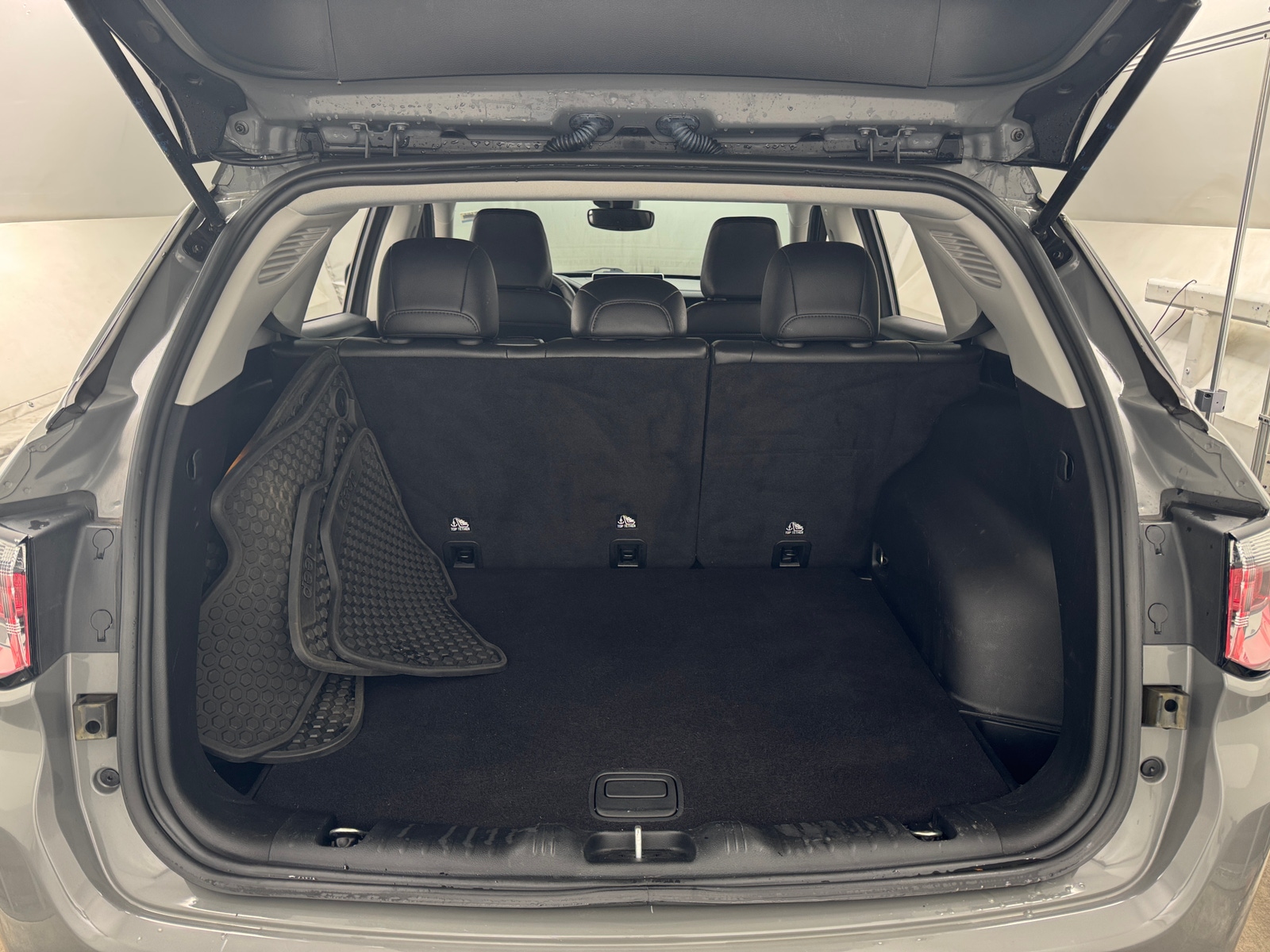 Thumbnail: 2022 Jeep Compass - 7