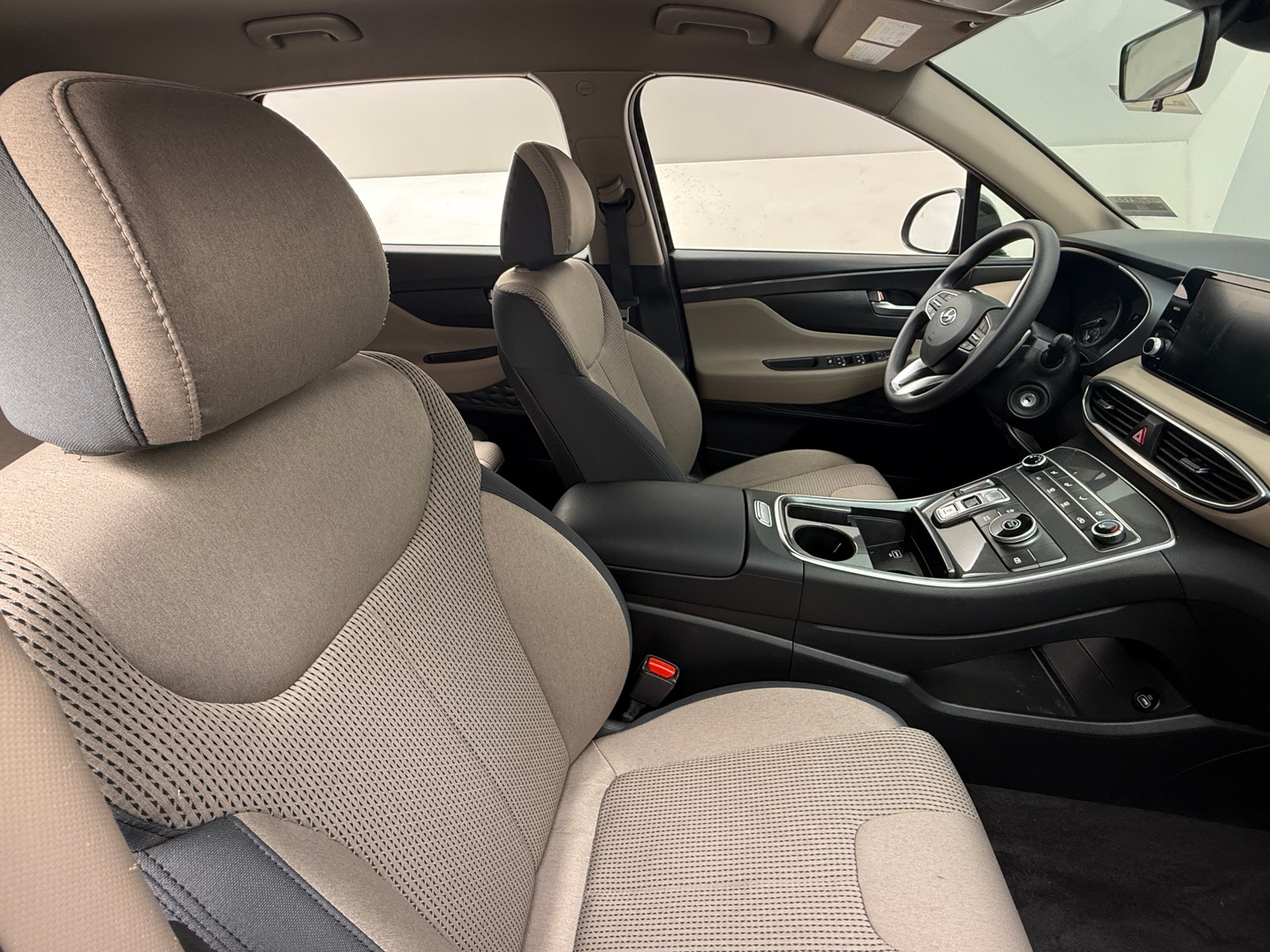 Thumbnail: 2022 Hyundai Santa Fe - 2