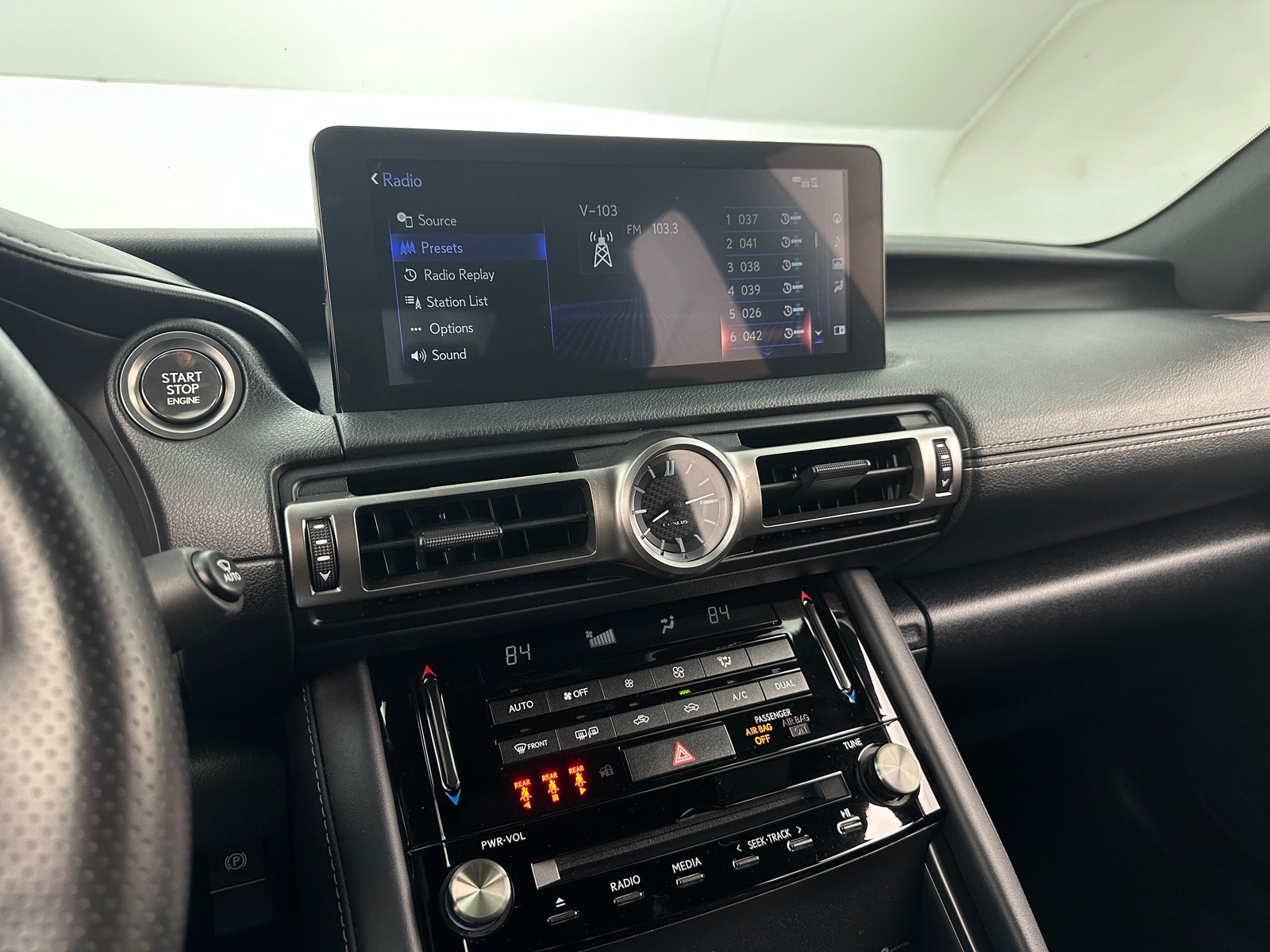 Thumbnail: 2022 Lexus IS - 3