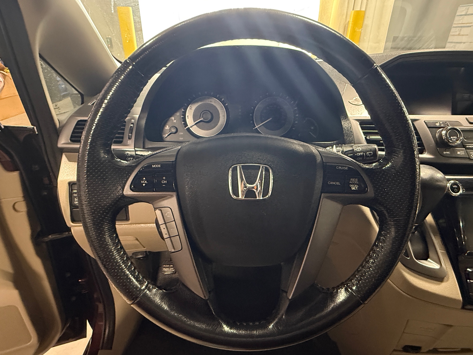 Thumbnail: 2014 Honda Odyssey - 4