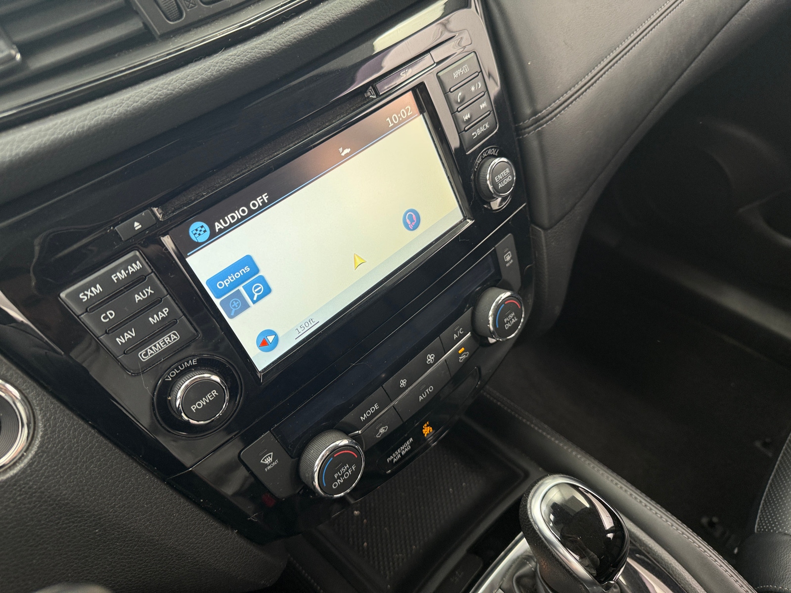 Thumbnail: 2017 Nissan Rogue - 3