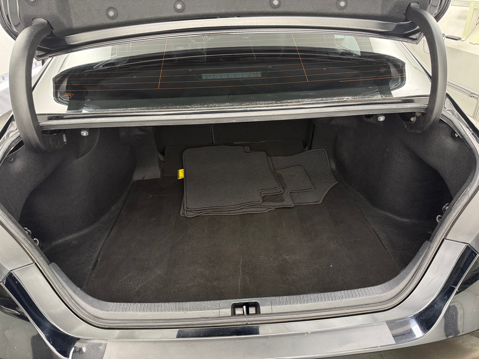 Thumbnail: 2021 Toyota Camry - 6