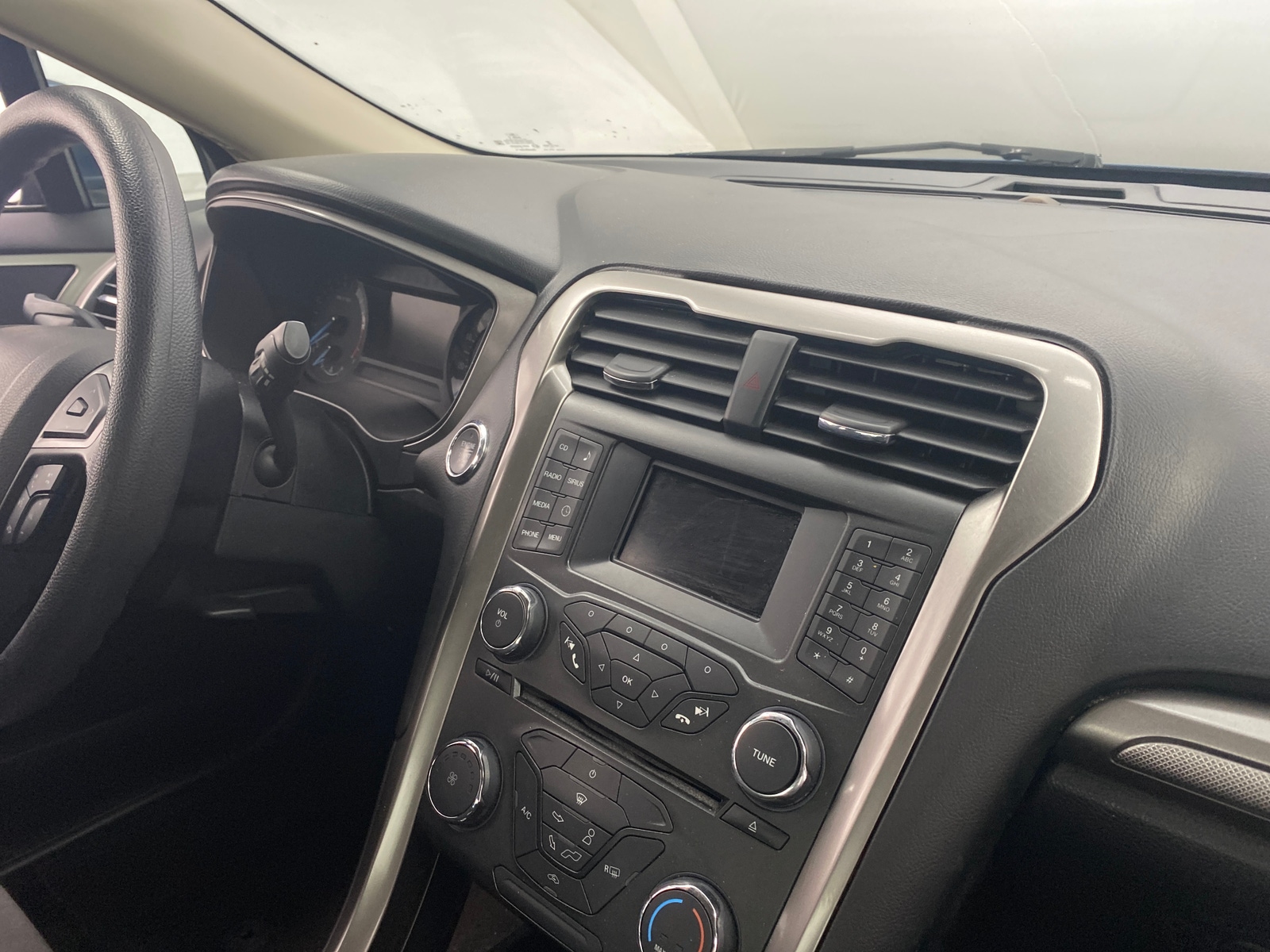 Thumbnail: 2018 Ford Fusion - 4