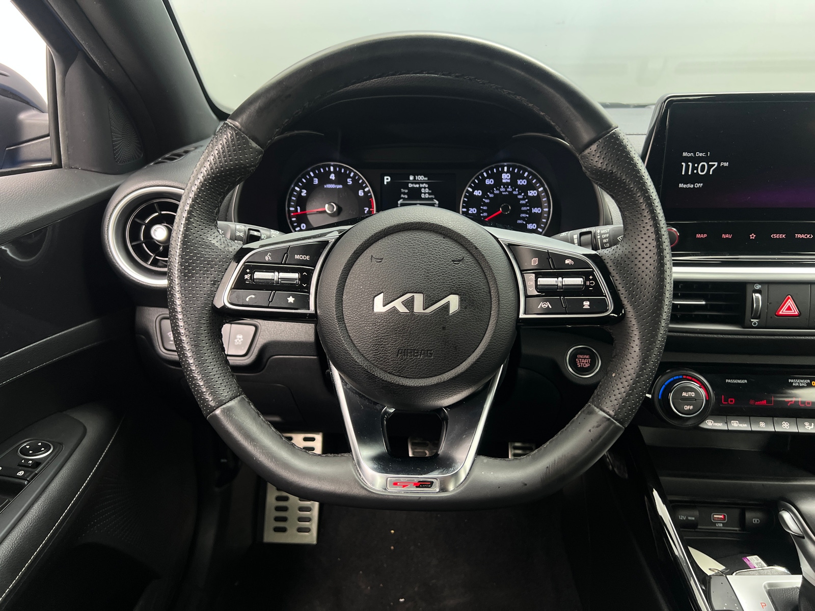 Thumbnail: 2024 Kia Forte - 5