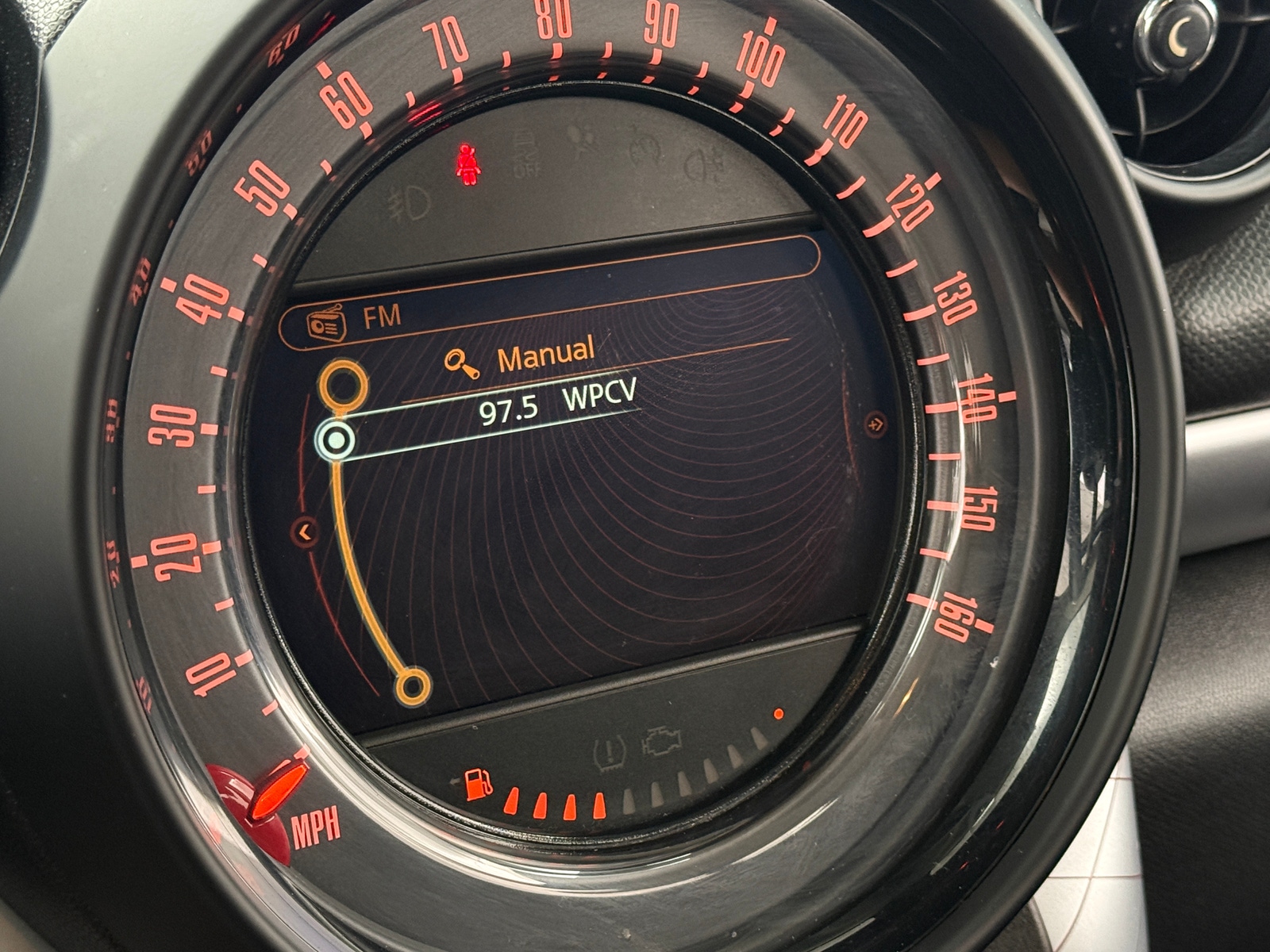 Thumbnail: 2016 MINI Cooper Countryman - 3