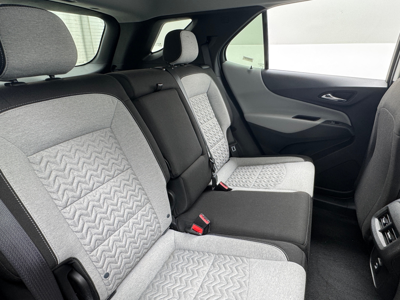 Thumbnail: 2024 Chevrolet Equinox - 6