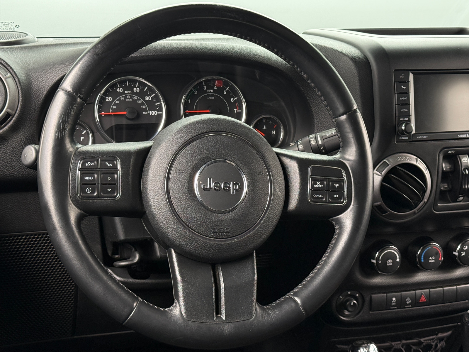 Thumbnail: 2017 Jeep Wrangler - 5