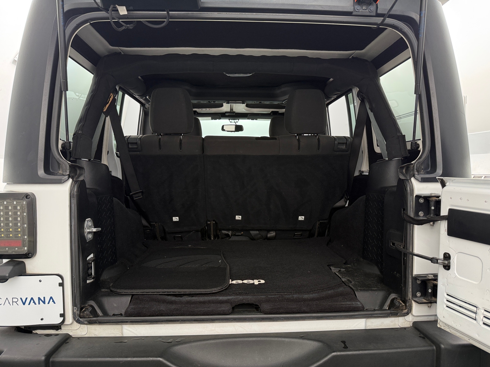 Thumbnail: 2017 Jeep Wrangler - 7