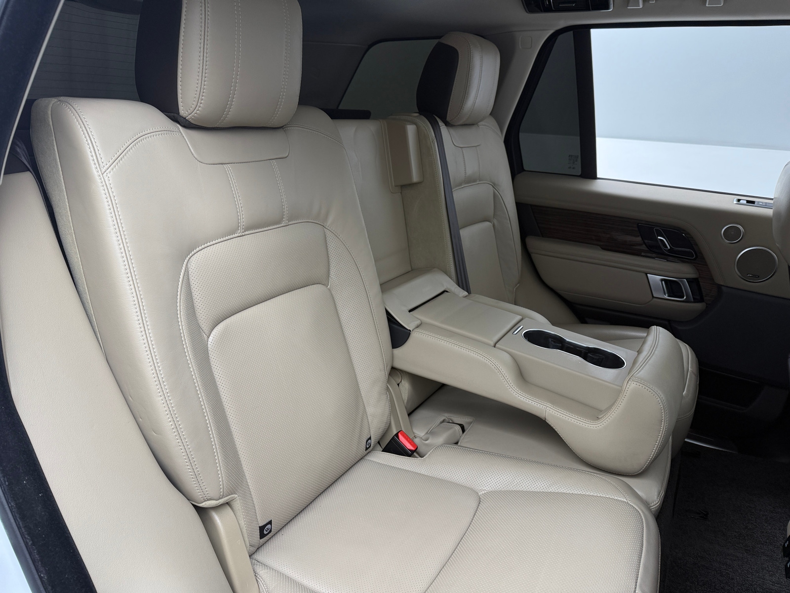 Thumbnail: 2019 Land Rover Range Rover - 5