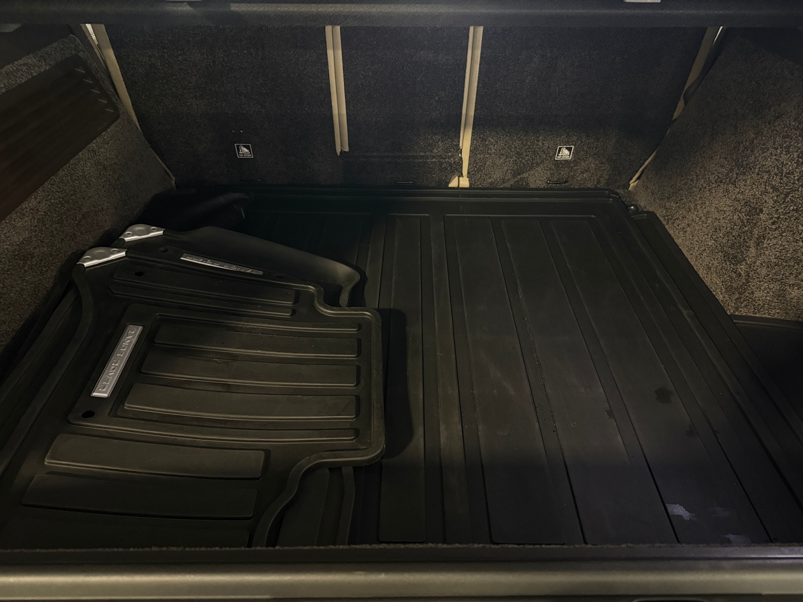 Thumbnail: 2019 Land Rover Range Rover - 6