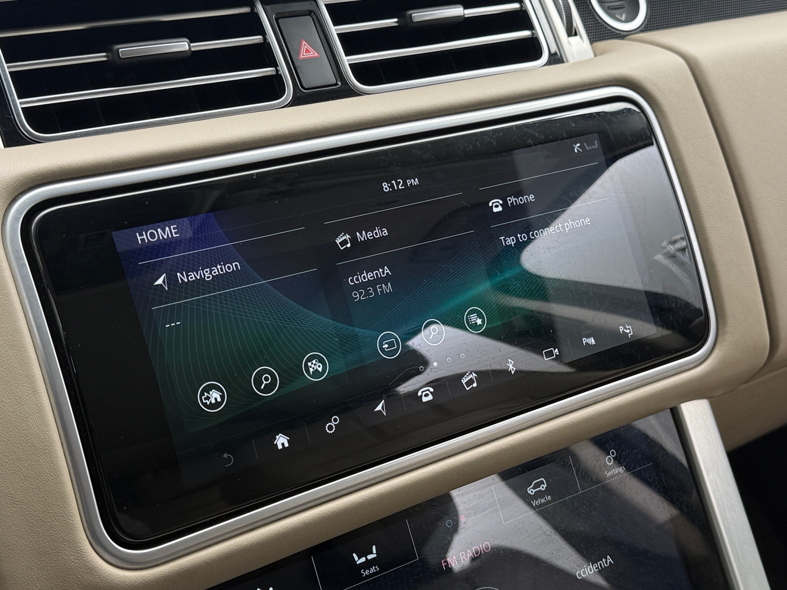 Thumbnail: 2019 Land Rover Range Rover - 3