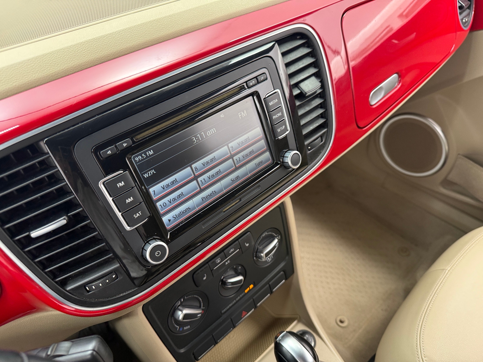 Thumbnail: 2013 Volkswagen Beetle - 2