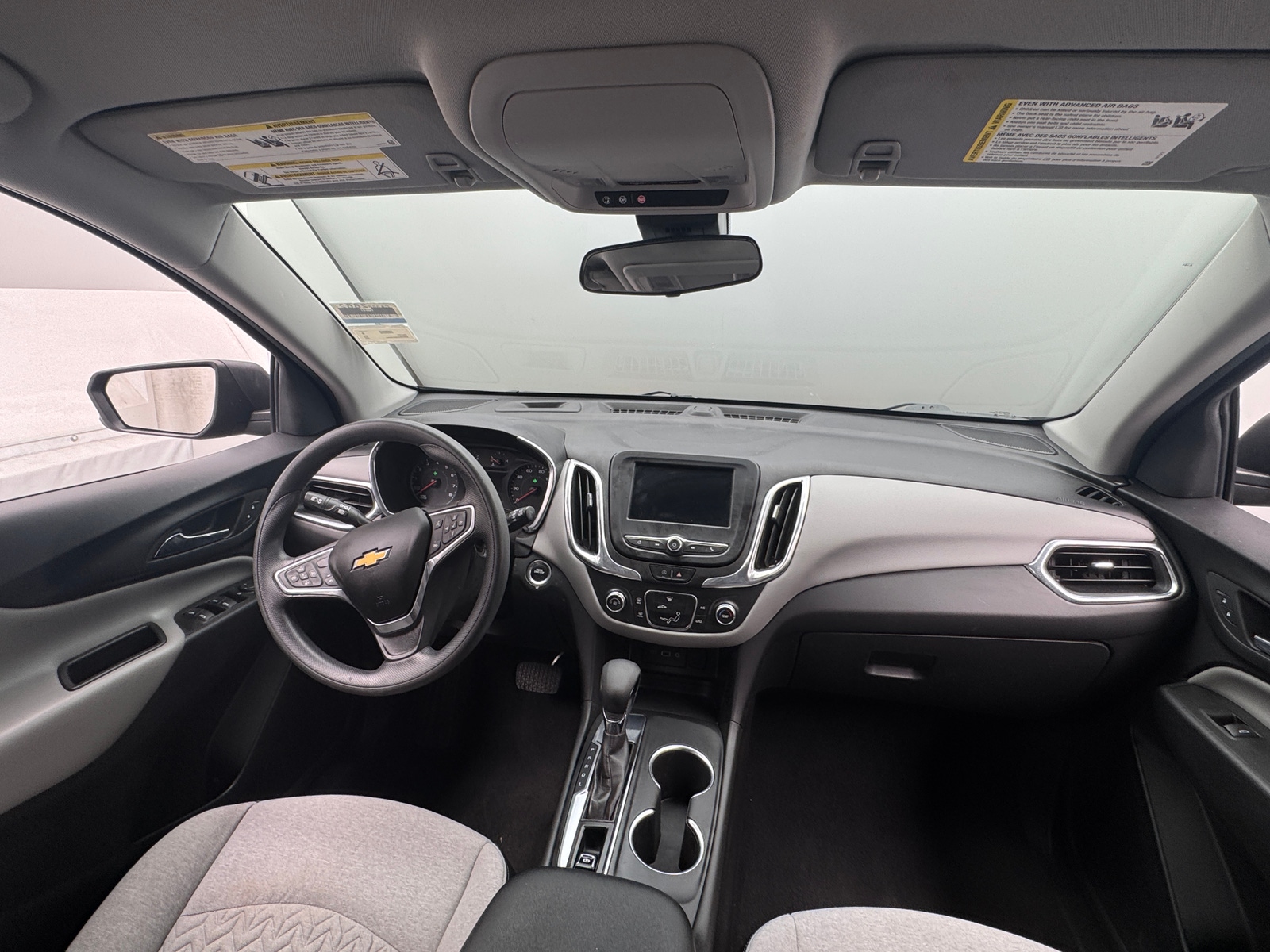 Thumbnail: 2022 Chevrolet Equinox - 3