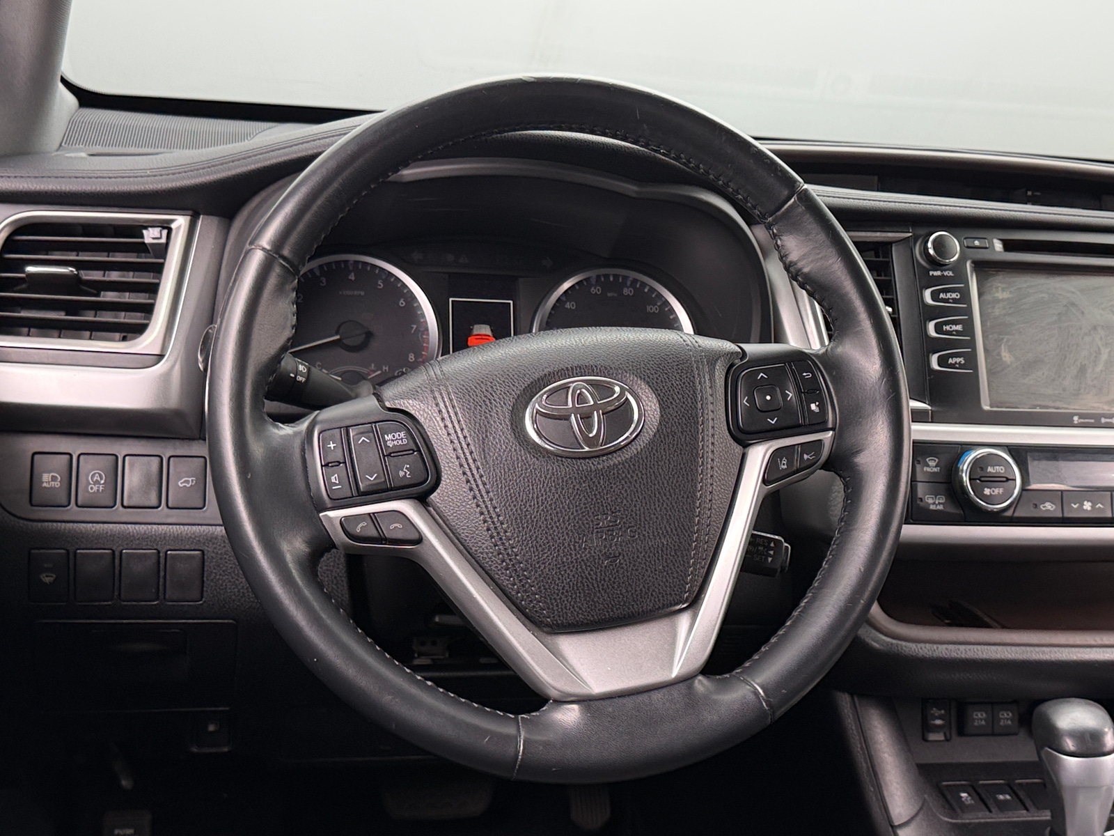 Thumbnail: 2018 Toyota Highlander - 5