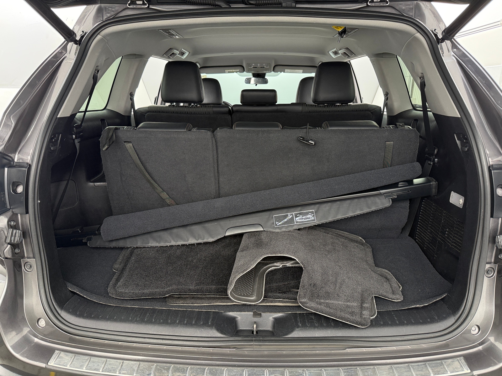 Thumbnail: 2018 Toyota Highlander - 7