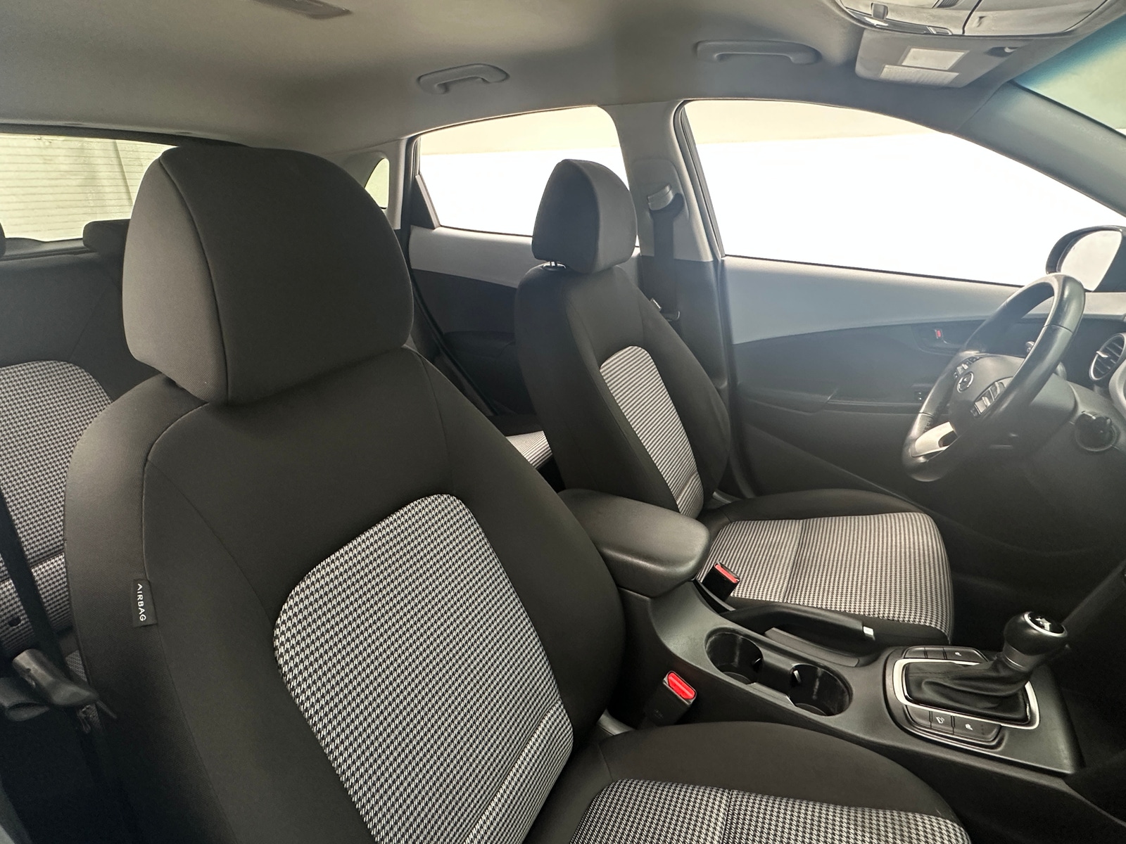 Thumbnail: 2020 Hyundai Kona - 2