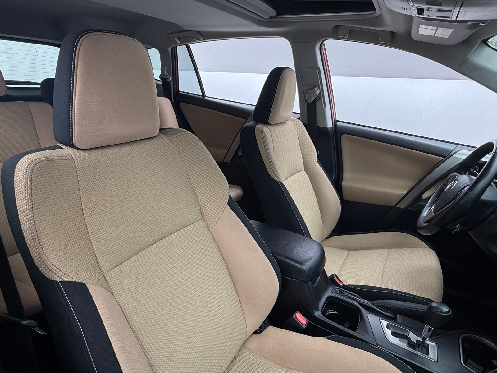 Thumbnail: 2017 Toyota RAV4 - 2