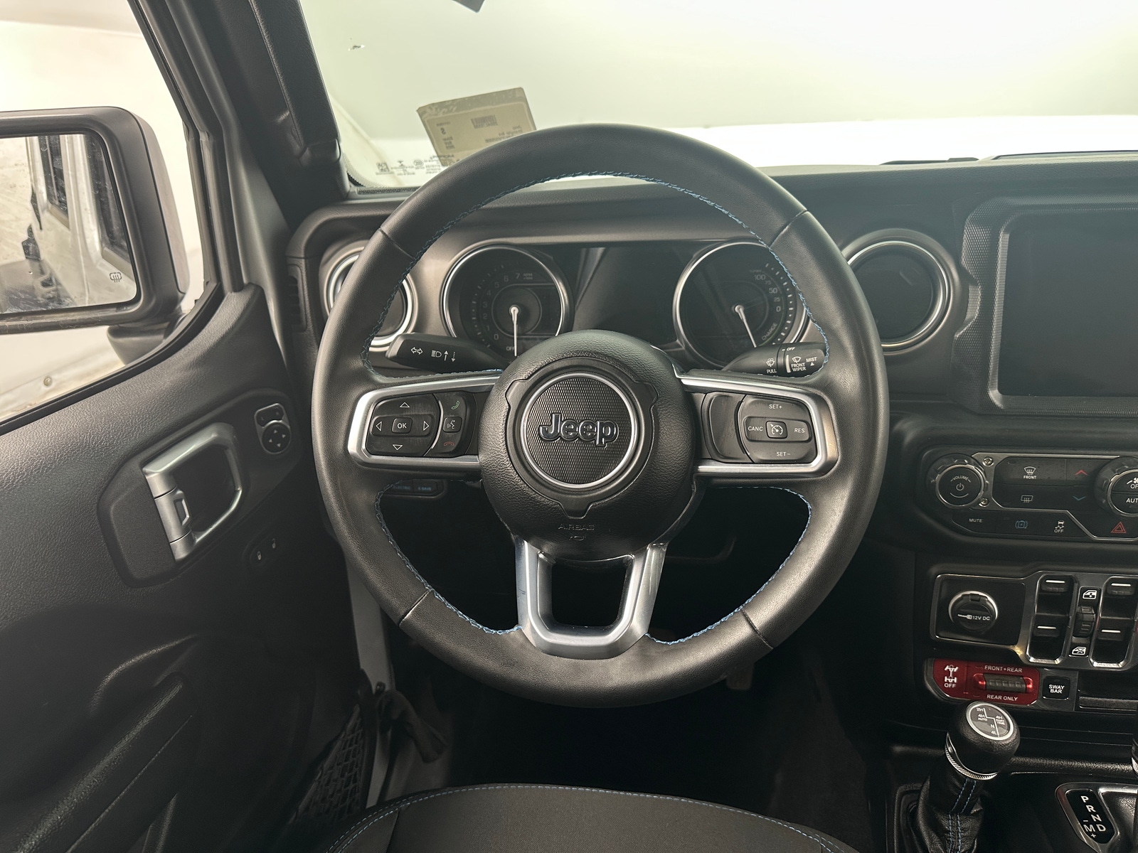 Thumbnail: 2023 Jeep Wrangler - 5