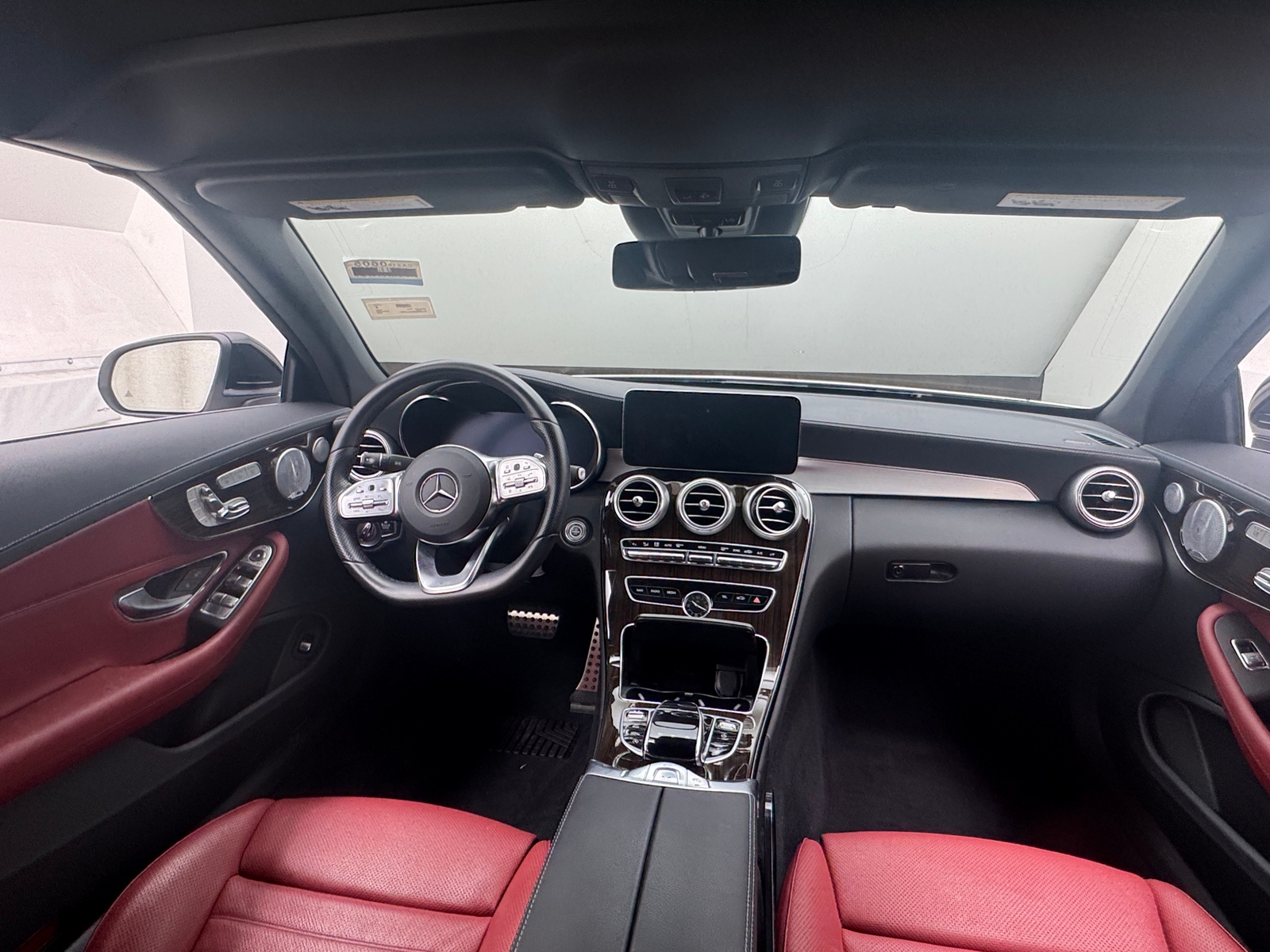 Thumbnail: 2023 Mercedes-Benz C-Class - 2