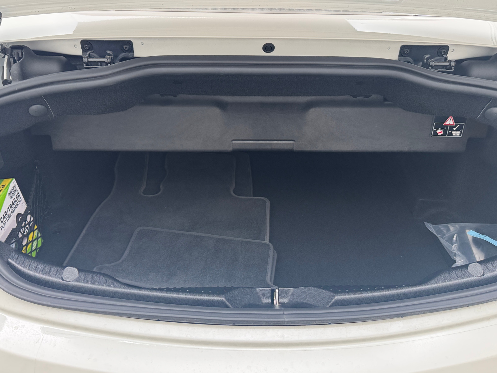 Thumbnail: 2023 Mercedes-Benz C-Class - 6