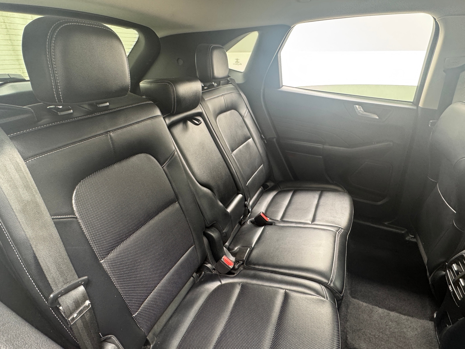 Thumbnail: 2021 Ford Escape - 5