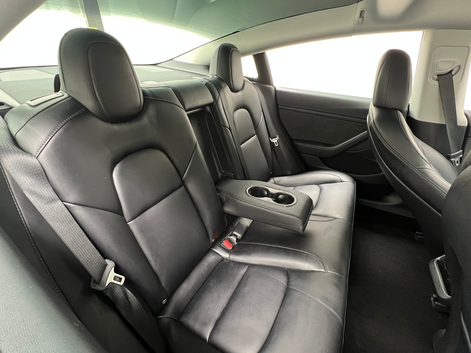 Thumbnail: 2022 Tesla Model 3 - 4