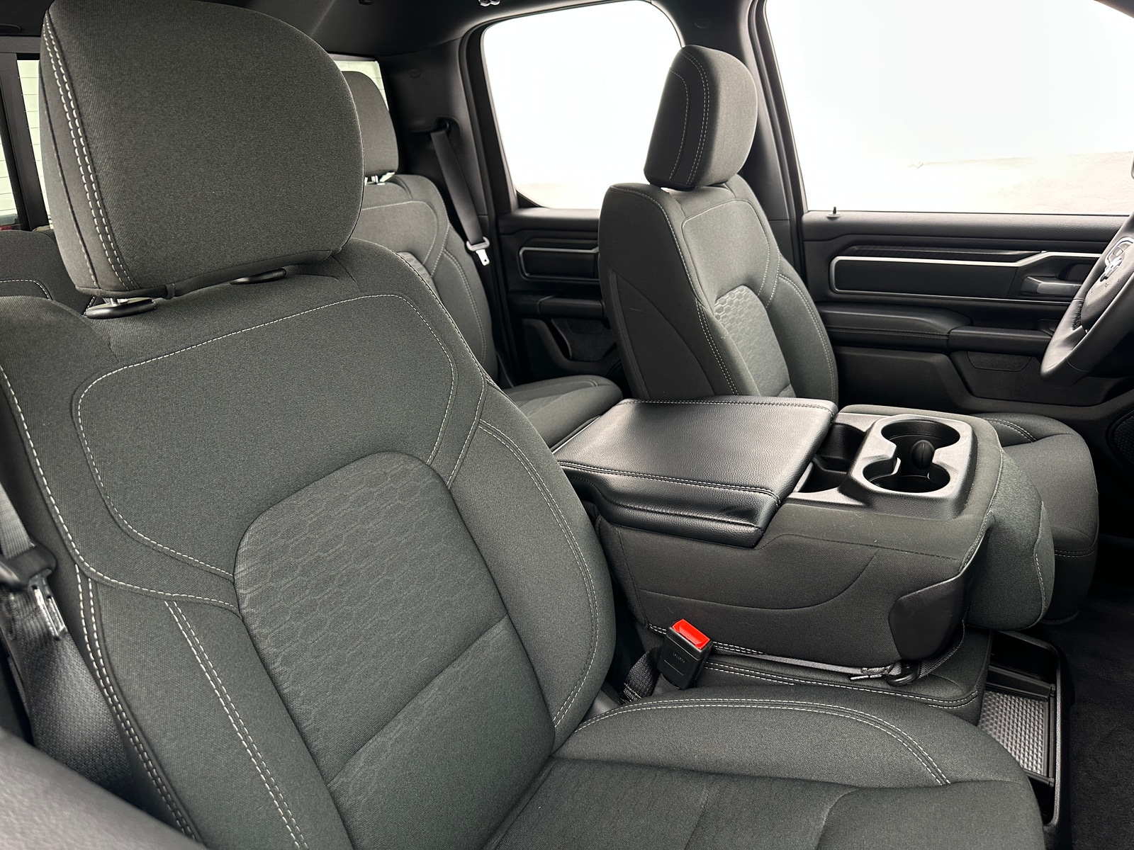 Thumbnail: 2025 RAM 1500 - 2